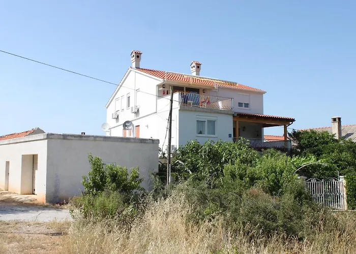 Penzion Double 8100a 3*